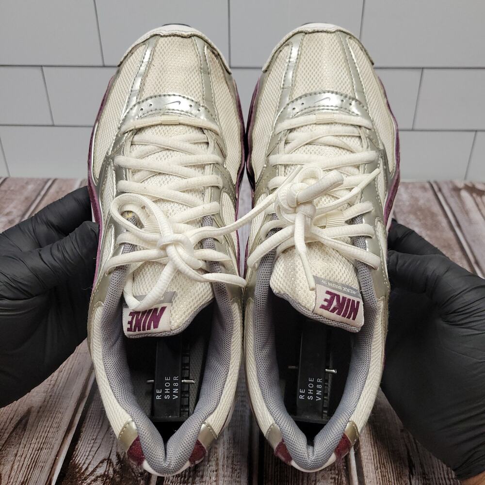 Nike Shox NZ White Burgundy Running Shoes Women's Size 8 407987-101 - Picture 10 of 10